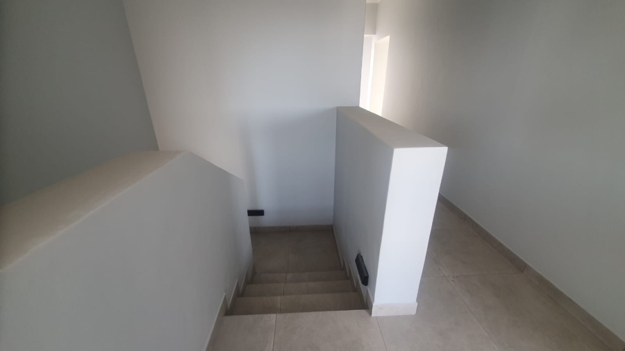 4 Bedroom Property for Sale in Da Gama Bay Western Cape